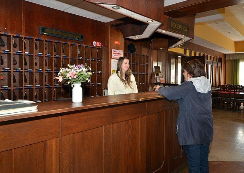 Hotel Agro Балатонфюред Экстерьер фото